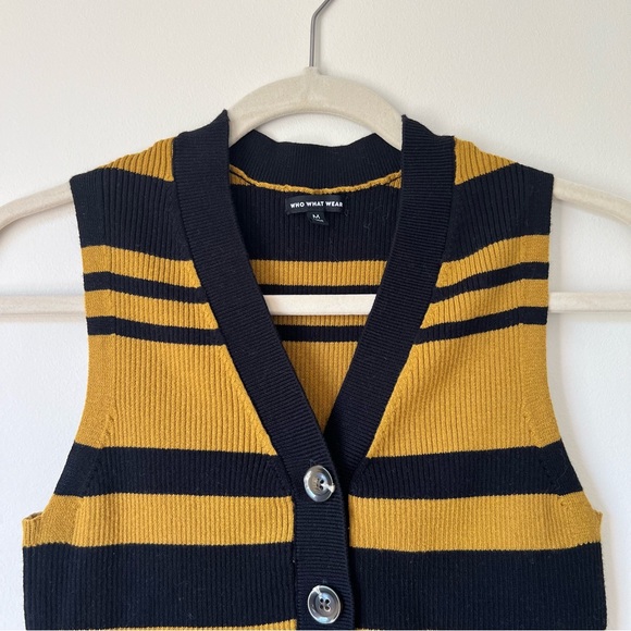 Who What Wear Sleeveless Stripe Sweater - Picture 2 of 5